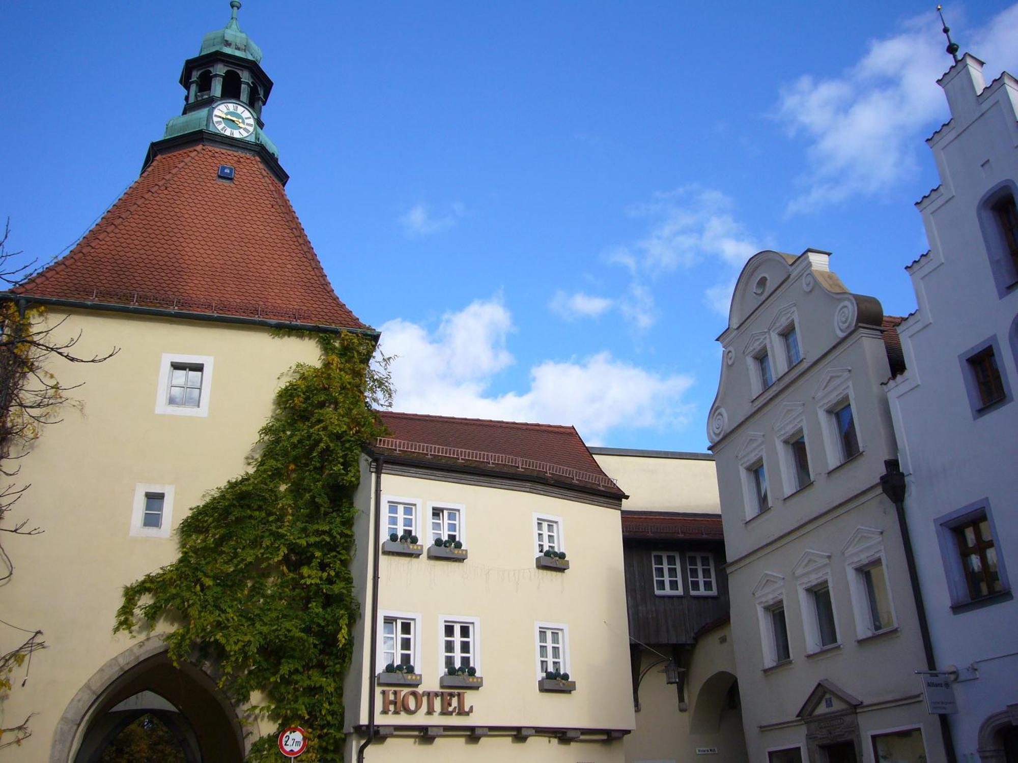 Klassik Hotel Am Tor Weiden in der Oberpfalz Exterior photo