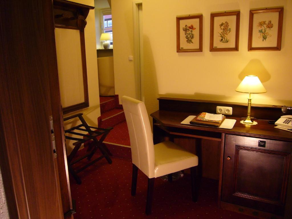 Klassik Hotel Am Tor Weiden in der Oberpfalz Room photo