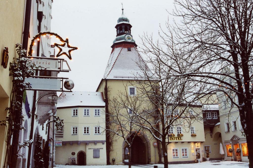 Klassik Hotel Am Tor Weiden in der Oberpfalz Exterior photo